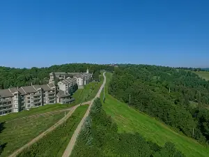 Seven Springs Stoneridge 3 Bedroom Standard Condo - Ski-in Out, Pet Friendly!