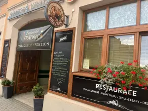 Penzion a Restaurace ZAMECKA VRATNICA