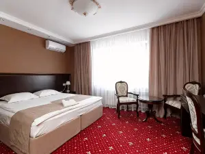 Komilfo Hotel