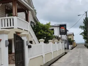 One South Place Hotel
