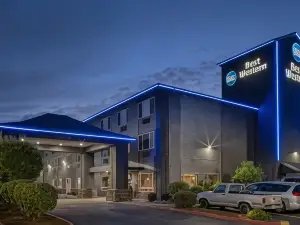 Best Western Plus Cascade Inn  Suites
