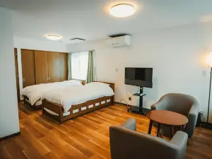杉 Cedar House