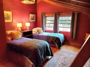 One-of-a-Kind House on 245 Acres w/ Prairie, Woods & Trout-Stream - Pet-Friendly