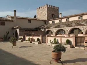 Masía de San Juan - Casas número 2 y 4, Con Piscina en masía Fortificada