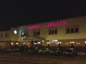 Hotel Julian