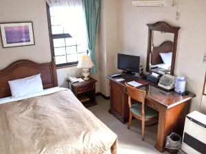 Aiwa No Mori Hotel