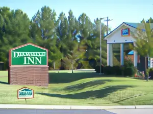 Deerfield Inn and Suites - Fairview