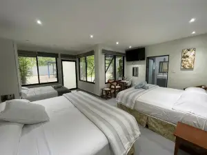 The Blue Eco Lodge