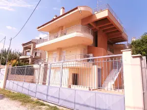 Georgios Apartments