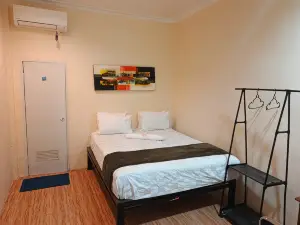 R6 Timika Hotel