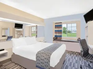Microtel Inn & Suites by Wyndham Clear Lake