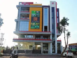 Hotel City Square