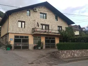 Prenoćište Dika