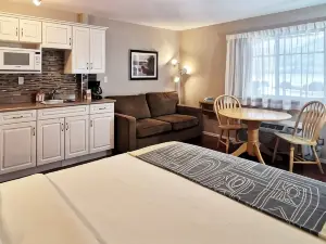 Sandy Beach Suites