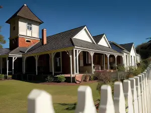 Ithaca 1896 Manor