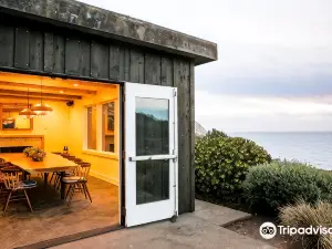 Timber Cove Resort