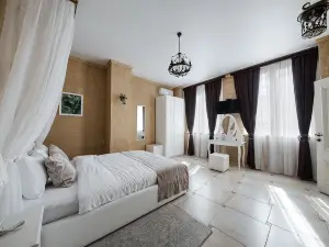 Kryilya Hotel