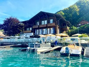 Boutique Hotel Niesenblick - direkt am Thunersee gelegen mit SELF CHECK IN & digitaler Rezeption