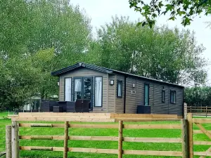 Caplor Glamping & Lodges