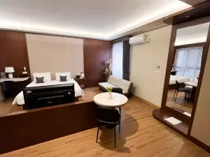 M-LIVIN Dorm Hotel