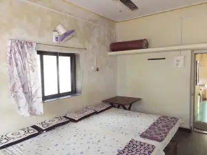 庫爾斯瓦米尼度假村