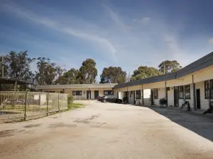 Calder Motel