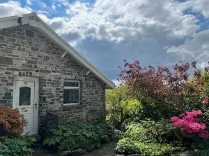 Cwmbach Guest House