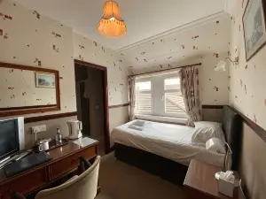Kings Arms Hotel