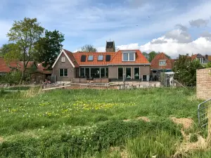 B&B de Gulden Halsband Pingjum