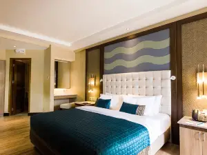 Acuatico Beach Resort