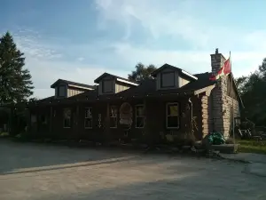 The Spirit Rock Outpost & Lodge