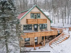 Cabin at Alpine Lake, near Deep Creek/WISP Resort