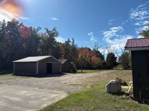 Spacious Mio Cabin - Sleeps 20+ - Game Room - Near AuSable River & Orv Trails