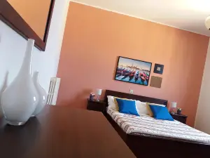Near To Pisa Airport Guest-House