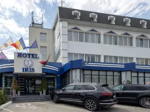 Iris Hotel
