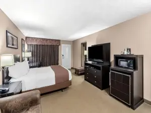 Heartland Inn & Suites, Surestay Collection by BW