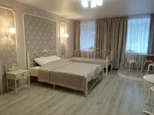 KronHotel 101 Mini Hotel