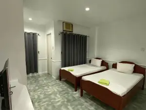 North Shores Inn