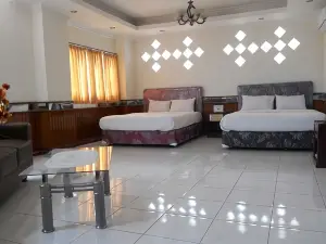 Derawan Indah Hotel