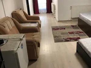Hostel Mialma