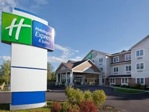 Holiday Inn Express & Suites TILTON - LAKES REGION by IHG