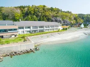 Sado Seaside Resort & Spa