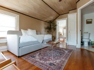 Elegant 3BR in the Heart of Historic Ste Genevieve