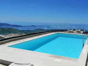Villa Dubrovnik Heights - Private Pool and Jacuzzi with Panorama View