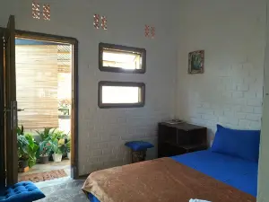 Azalea Garden Homestay