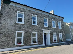 Abbey View Townhouse