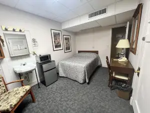 Canfield โรงแรม