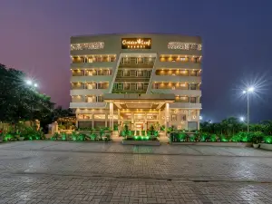 Golden Leaf Resort