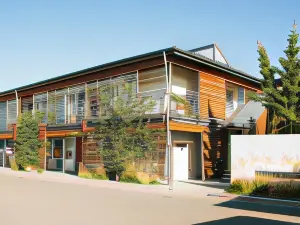 Modern Hotel