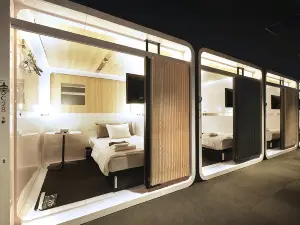 First Cabin Midosuji Namba